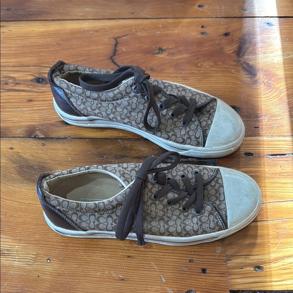 Coach Brown Casual Low Too Sneakers Shoes size 8.5 - Picture 5 of 11